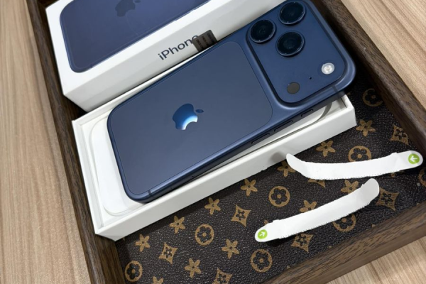 Nên Mua Điện Thoại Nào Năm 2026: Top 10 Smartphone Đáng Sở Hữu Nhất